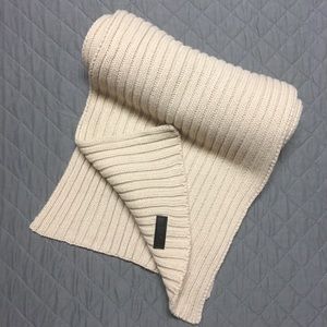 Men’s Tan Heavy Knit Scarf 🧣❄️